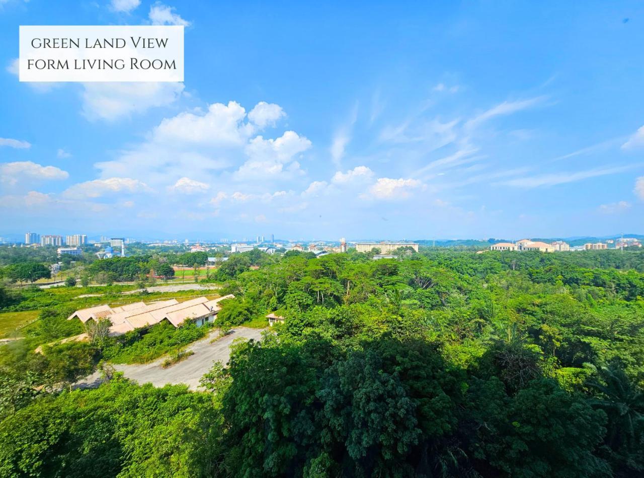 Conezion Near Ioi City Mall, Maeps Serdang, Putrajaya By Cloud Host Chambre photo