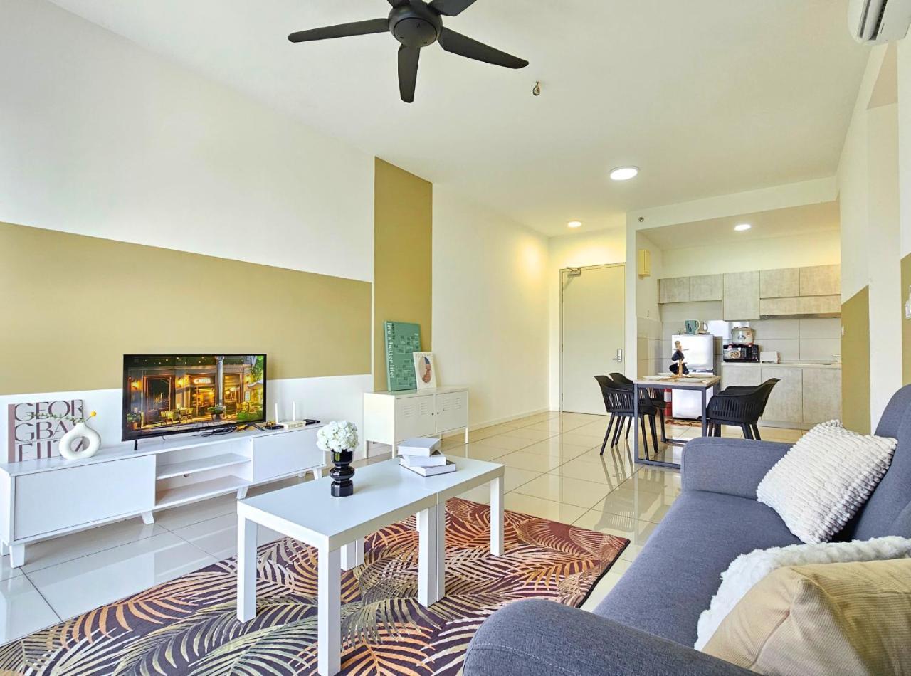 Conezion Near Ioi City Mall, Maeps Serdang, Putrajaya By Cloud Host Chambre photo