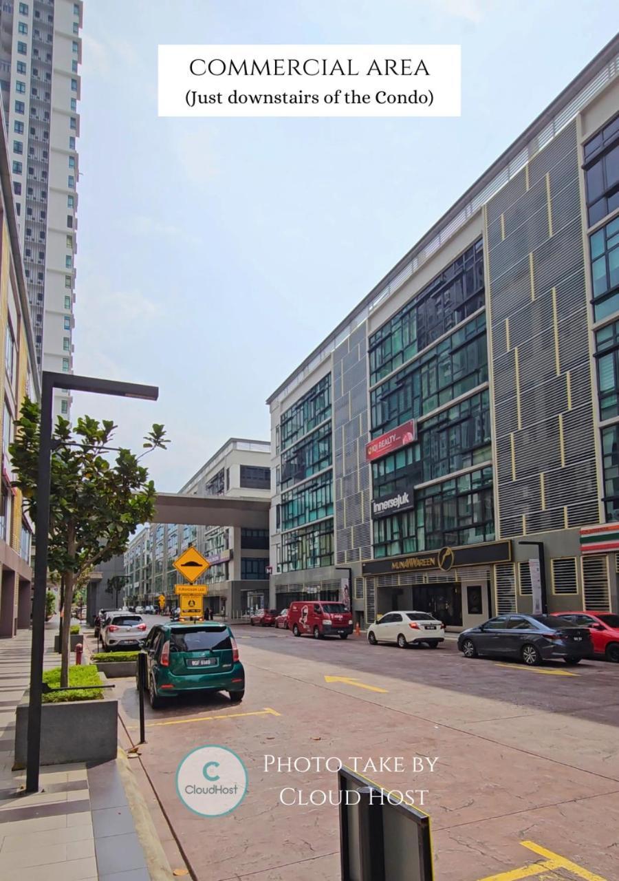 Conezion Near Ioi City Mall, Maeps Serdang, Putrajaya By Cloud Host Extérieur photo